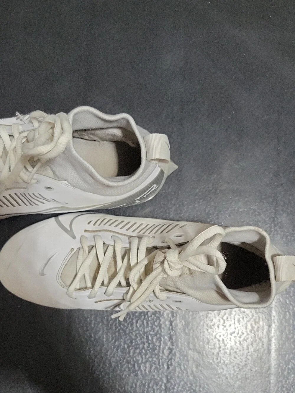 Nike Men’s White and Gray High-Top Athletic Football Cleats